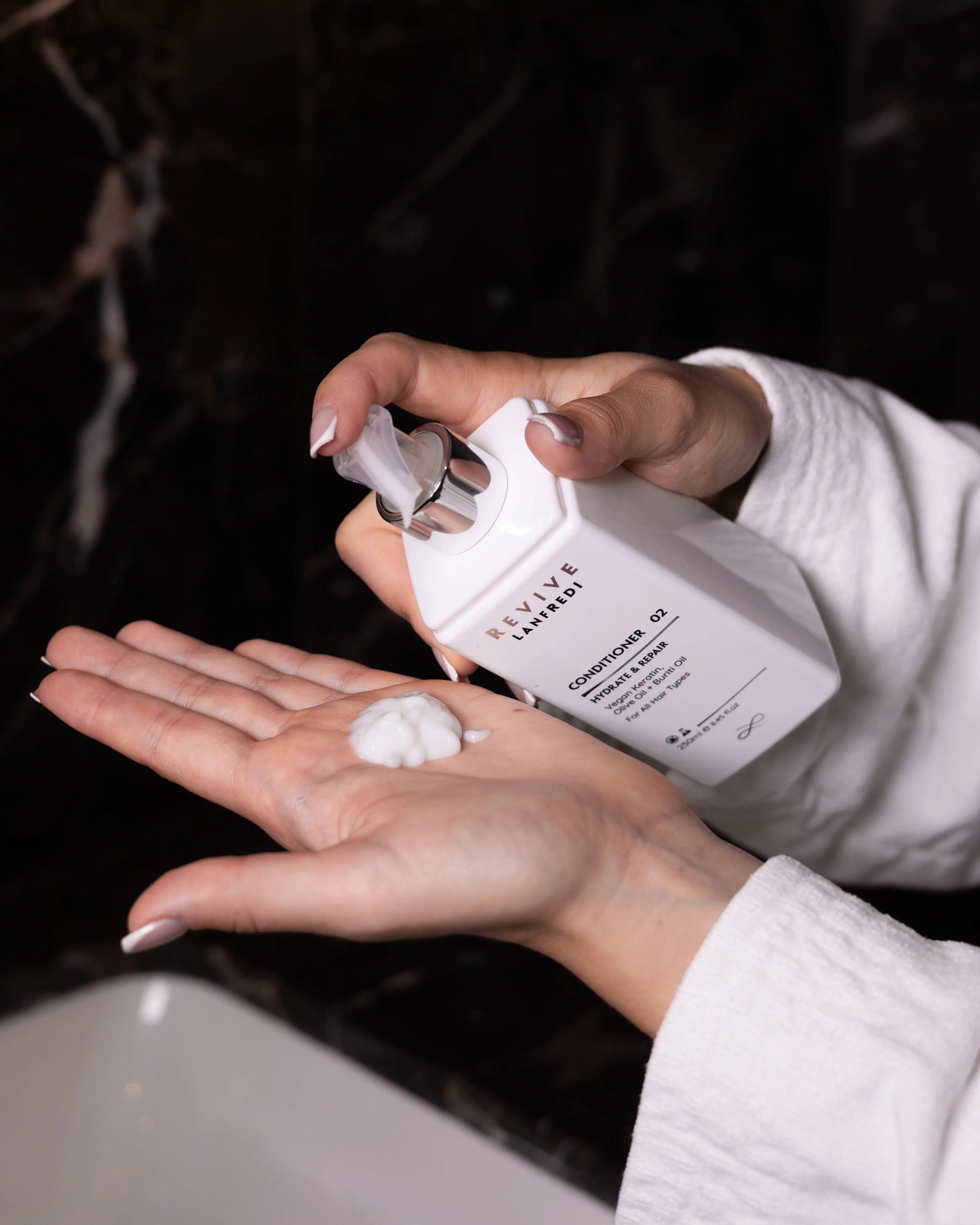 REVIVE HYDRATE &  REPAIR CONDITIONER